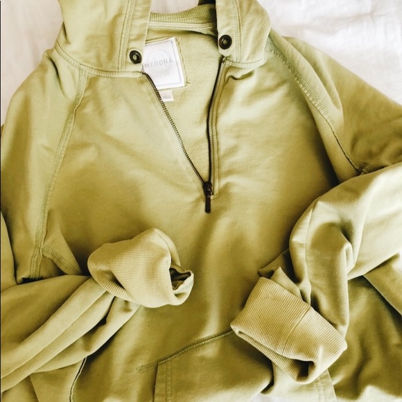 trendy green sweatshirt - Picture 4 of 4